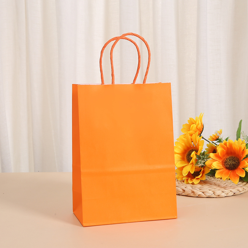 In Stock Solid Color Kraft Paper Takeaway Bag Color Rope Handle Wedding Candy Bag Portable Paper Bag Clothing Gift Packaging Bag