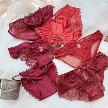 本命年红色少女士内裤低腰三角短裤性感蕾丝透明开运招财结婚新娘