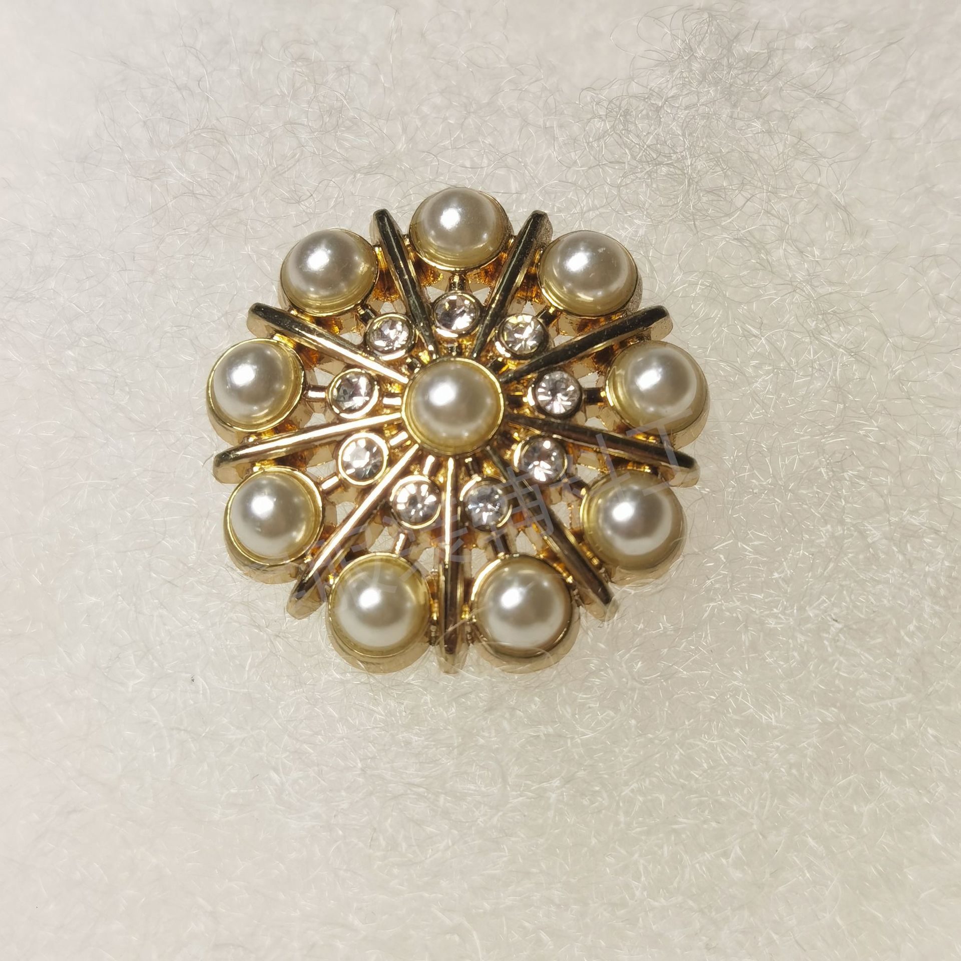 五金珍珠扣圆形衬衫毛衣风衣钮扣金属手缝圆形扣珍珠扣小香风批发