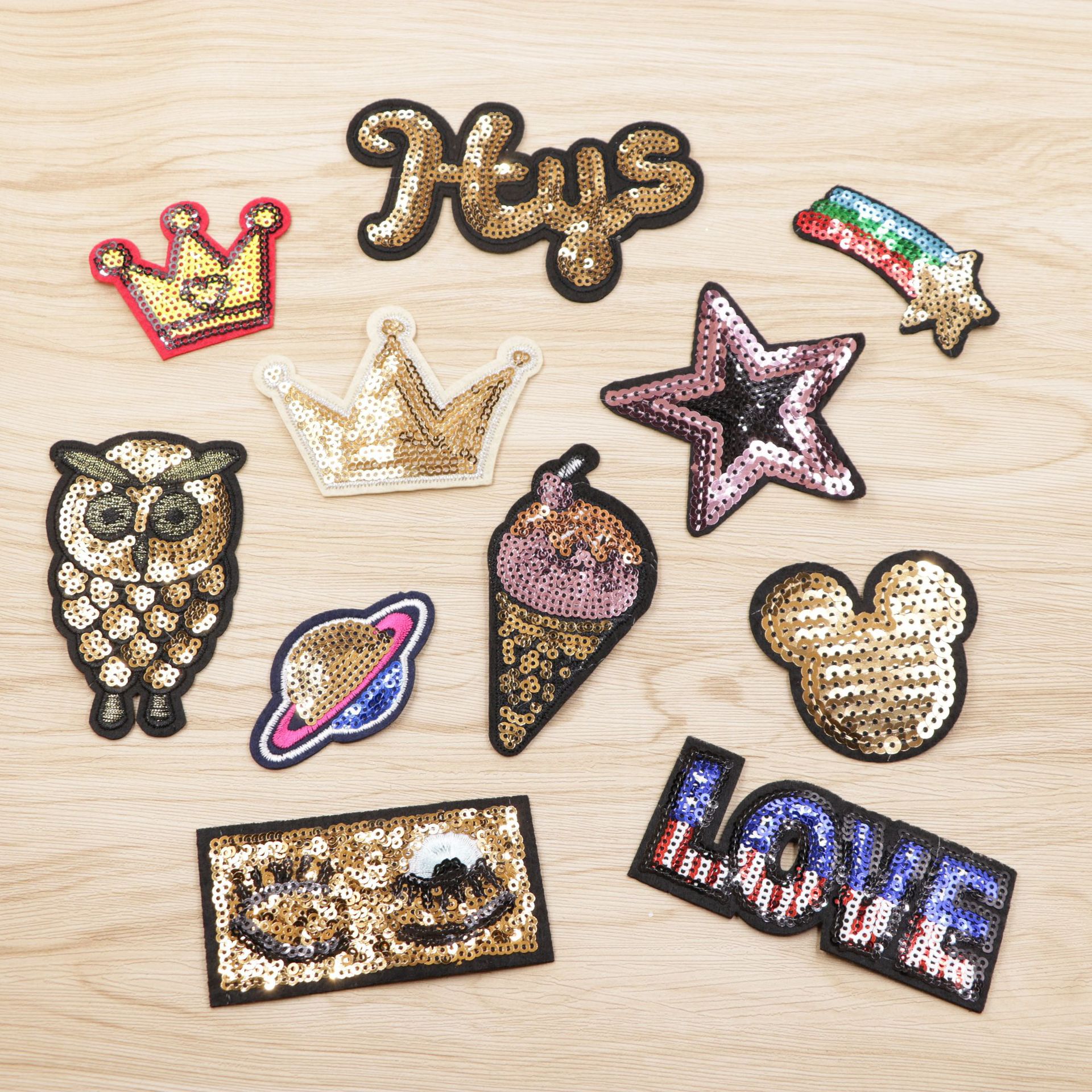 厂家直销电脑绣花布贴刺绣服装包包鞋帽配饰外贸精品珠片绣亮片绣