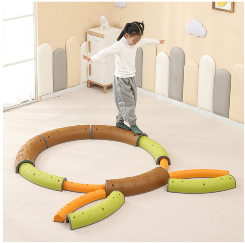 触觉平衡木幼儿园感统训练器材儿童前庭炫彩独木桥百变触点平衡板