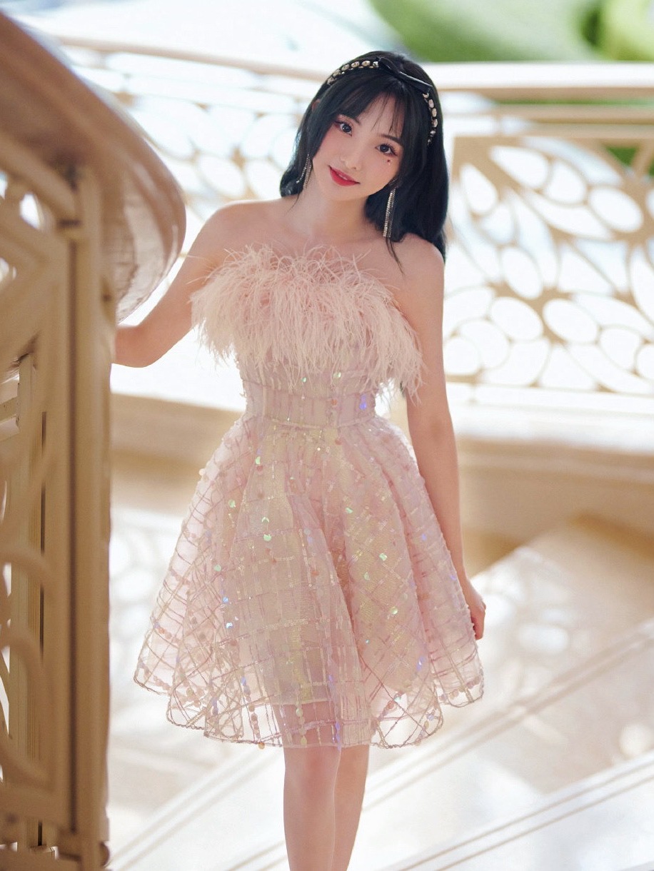 2022春季梦幻公主仙女裙年会派对生日小礼服连衣裙羽毛流苏抹胸裙