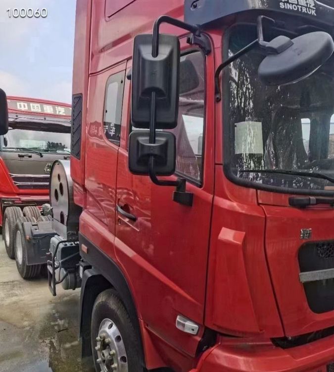 中国重汽 440马力 1000升气瓶斯太尔 牵引车 运输物流-阿里巴巴