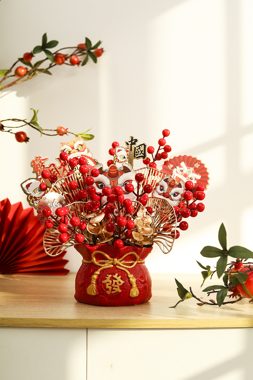 2022新年装饰年宵花环挂件 虎年仿真花新春门挂 家用橱窗挂件送礼