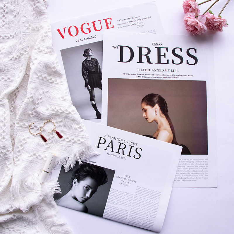 模特大报纸拍照背景摆拍摄影道具旅拍ins时尚自拍摄影装饰杂志纸