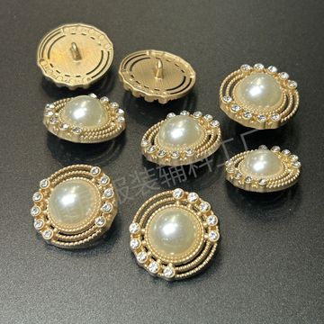 金属水钻扣纽扣小香风珍珠纽扣电镀钮扣大衣风衣毛衣扣子织衫纽扣