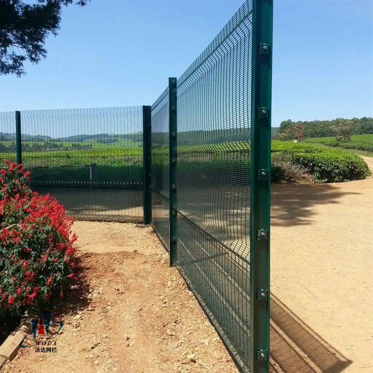 热浸镀锌透明景观围栏防攀爬围栏PVC涂层358金属网围栏防护栅栏