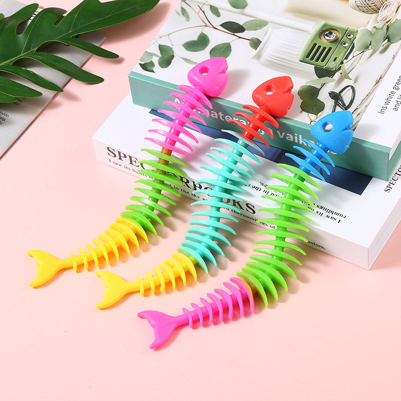 New Products in Stock Three-Color Stitching Tpr Fishbone Toy Fish Fishbone Thorn Bracelet Lala Bracelet Decompression Toys for Children