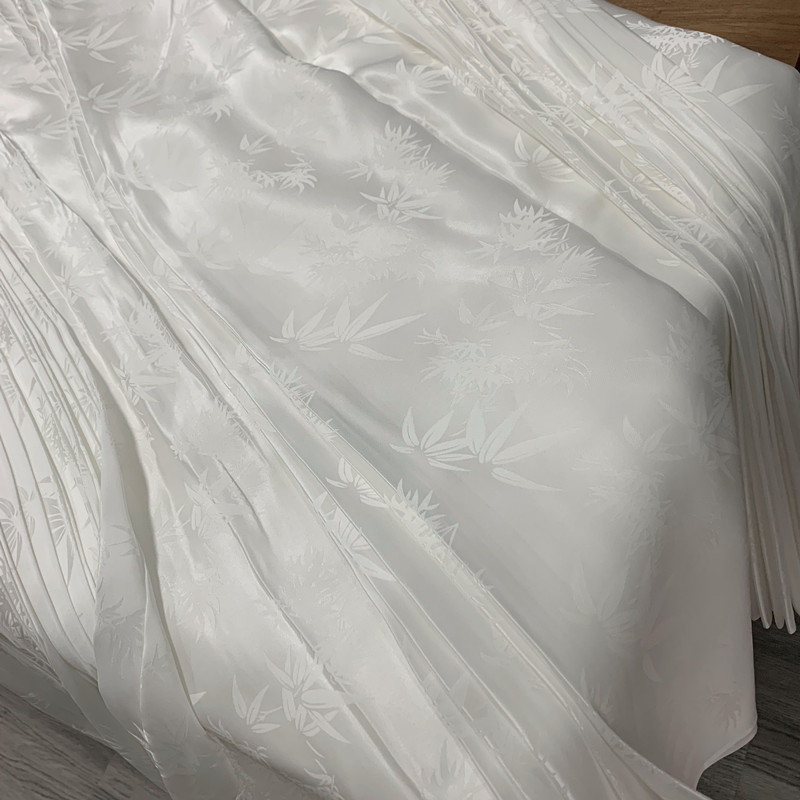 重磅白色老真丝提花缎面真丝面料 光滑柔软舒适 1.