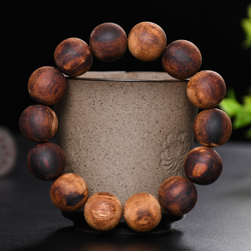 天然缅甸奇楠小叶降真香佛珠1.