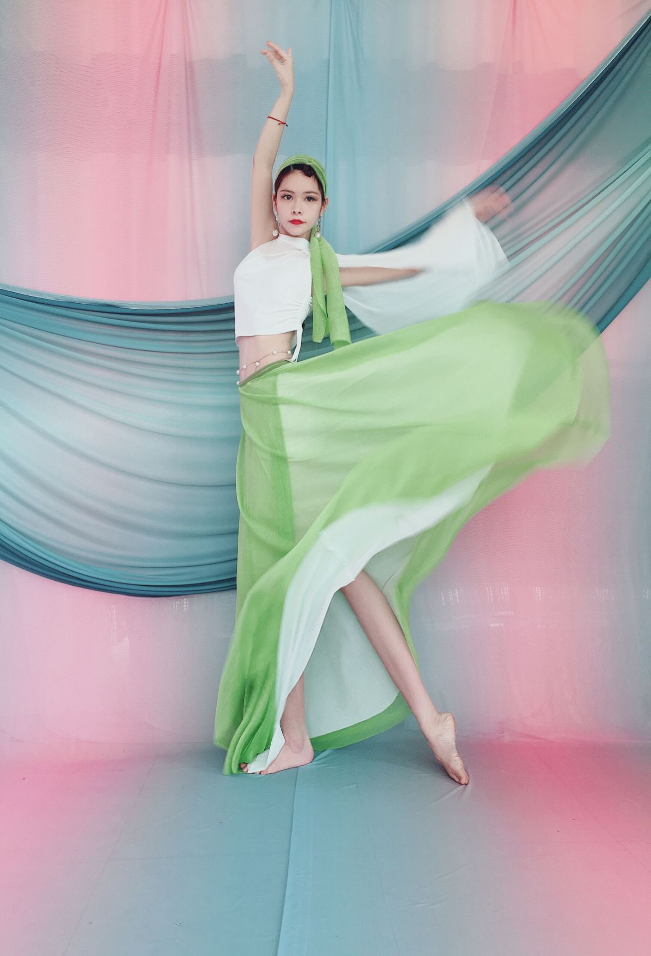 百雅千慧肚皮舞2024春季新款套装间色大摆臀巾东方舞蹈练功演出服