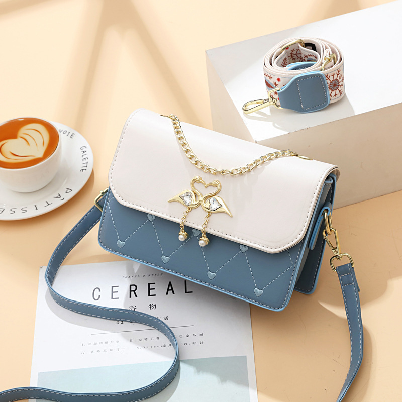 2022秋季新款绣线小方包韩版小清新时尚纯色单肩包网红少女斜跨包