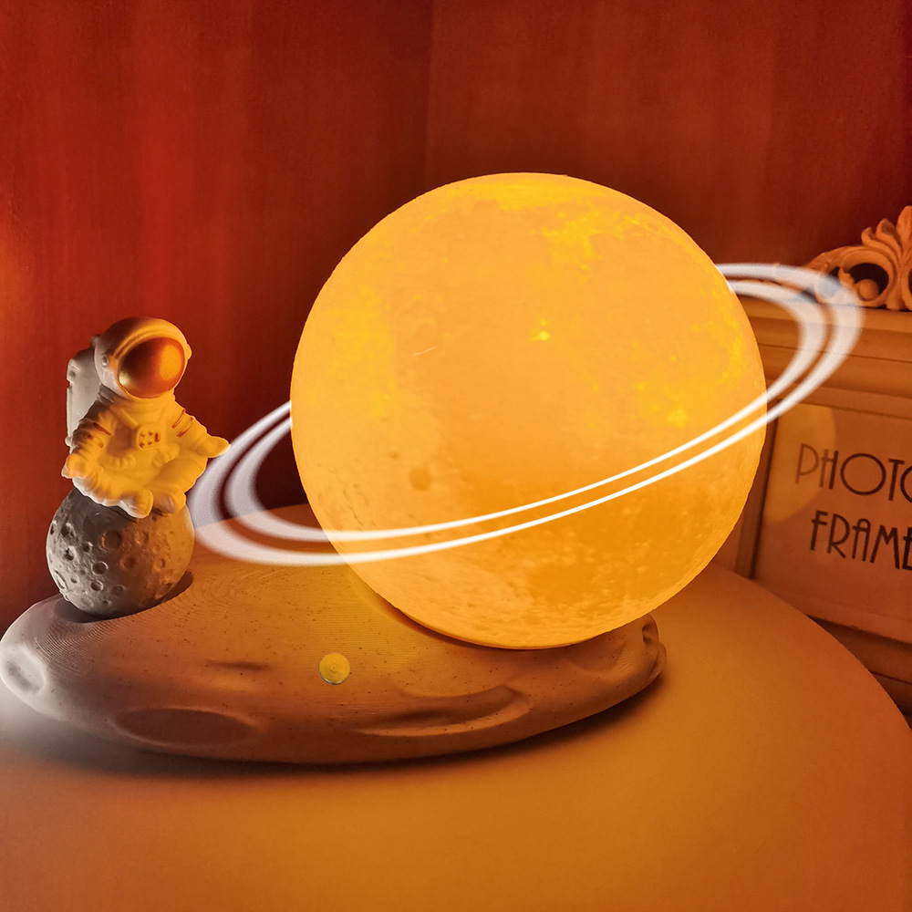 Moonlight Astronaut Lamp