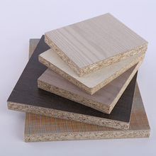 E0级别低价批发刨花板18mm欧松板免漆板实木颗粒板装饰生态板