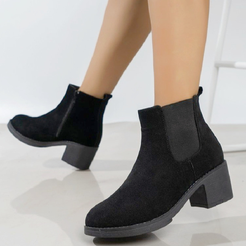 粗跟马丁靴女2024秋冬欧洲站短靴绒面侧拉链外贸大码圆头女士靴子