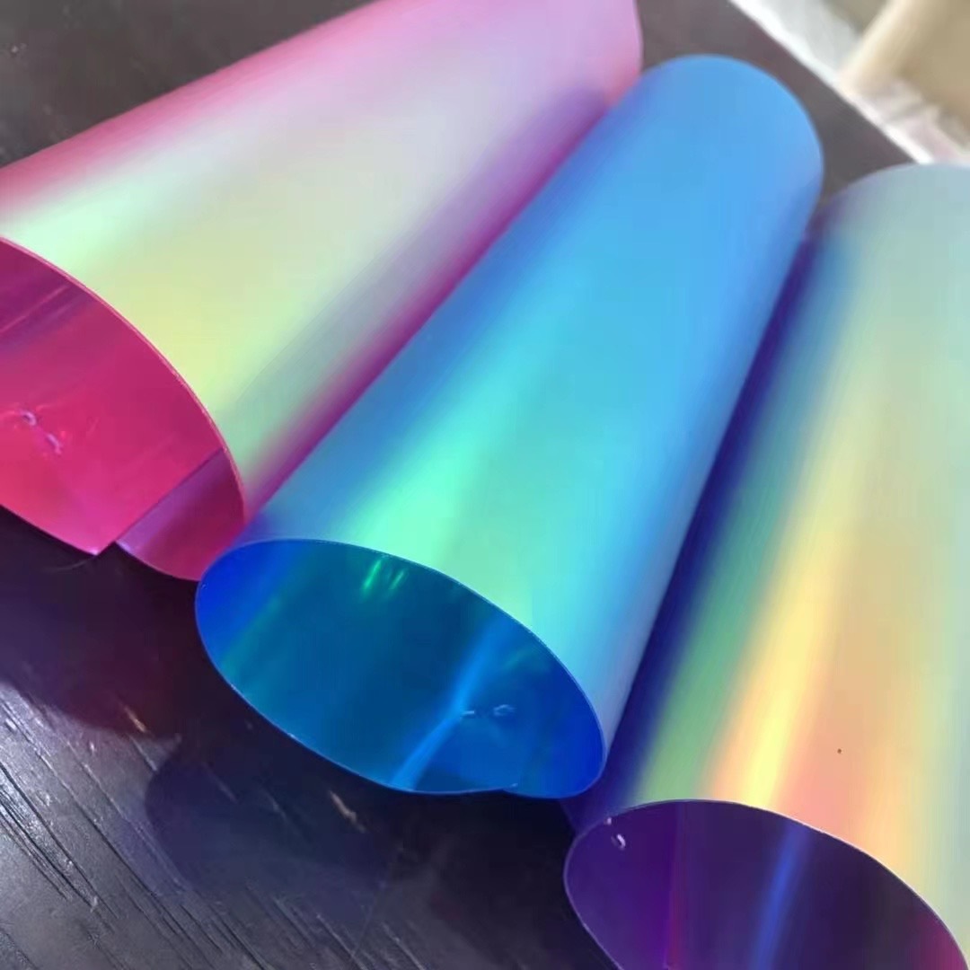 厂家直销 tpu镭射幻彩磨砂箱包手袋面料 透明反光渐变膜 炫彩膜