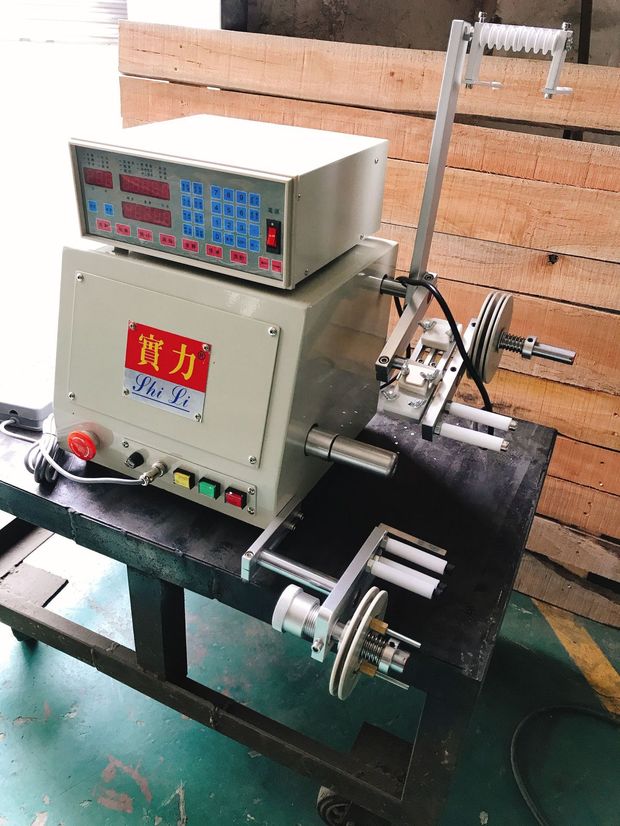 专业定制微型绕线机 绕线机变压器 摩托车磁电机线圈双轴绕线机