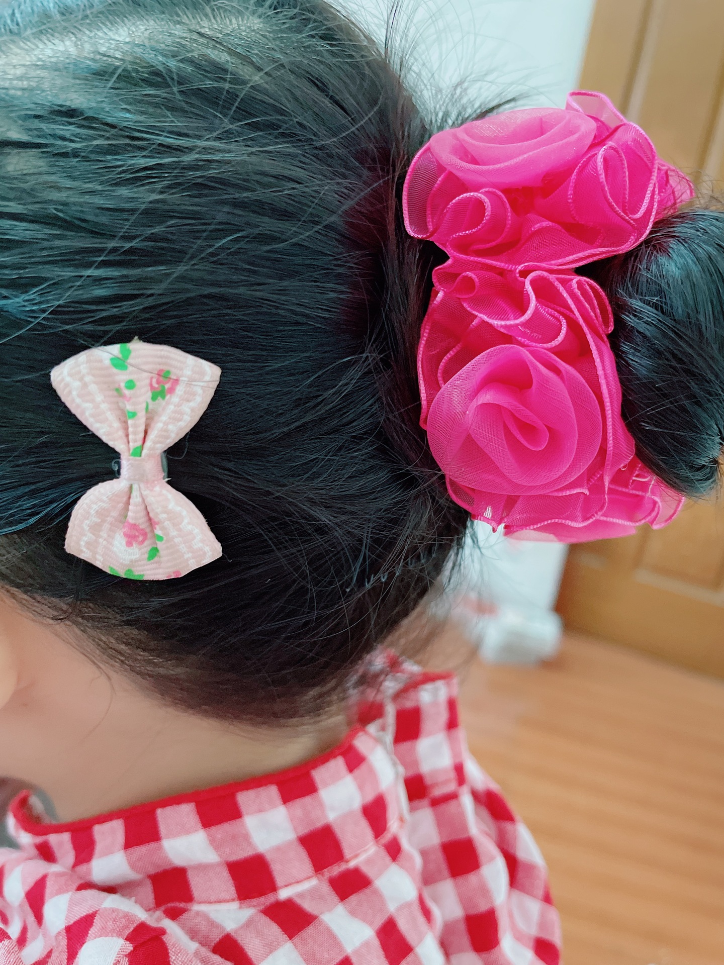 女童丸子头扎发花朵盘发发圈 舞蹈表演头花发饰 女孩手腕花手饰批