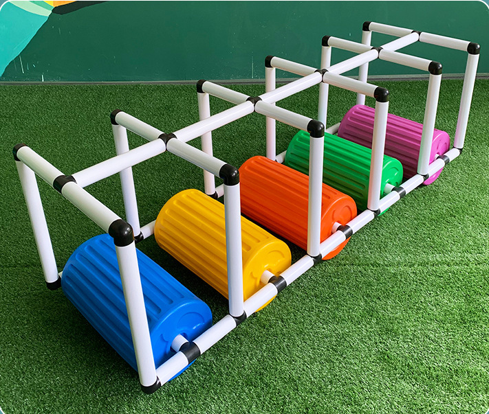 幼儿园七彩滚筒协力车儿童户外游戏多人协力车团队协助车滚滚车