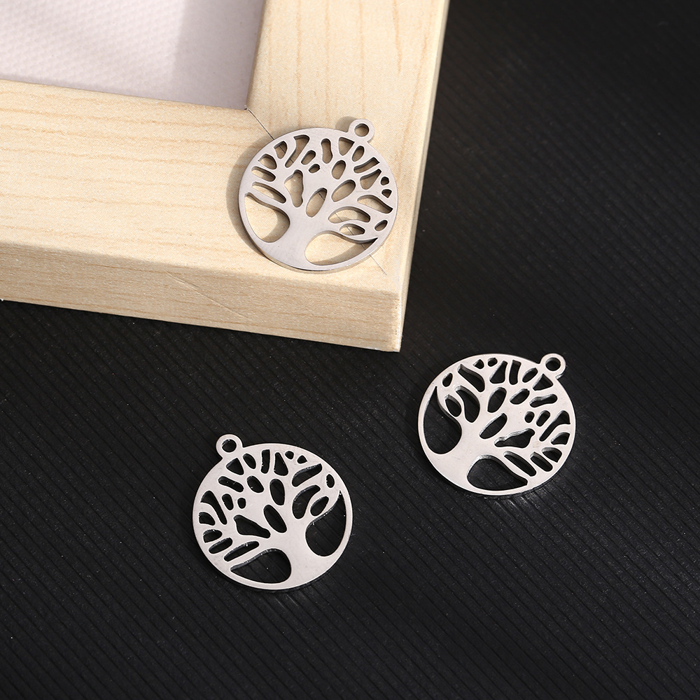 DIY Hollow Lucky Tree Necklace Pendant Simple Cold Style Pendant Does Not Fade round Plate Pendant Factory Wholesale