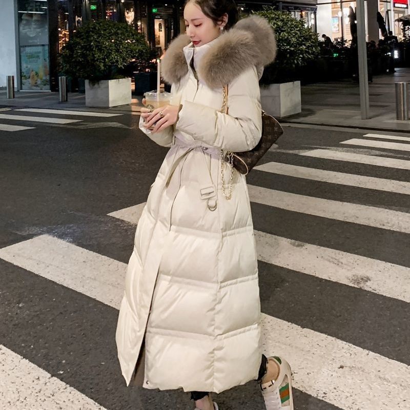 真狐狸毛领羽绒服女2023年爆款新款收腰显瘦中长款过膝白鸭绒外套