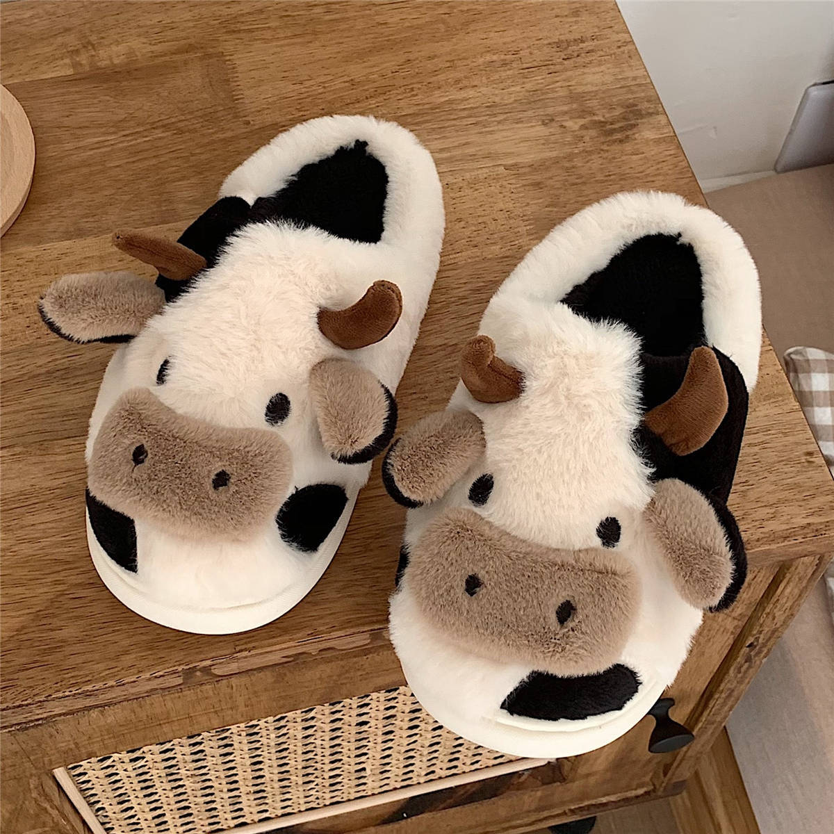 Cute Girl Heart Cow Baotou Cotton Slippers Winter Fashion Girl Home Warm Plush Confinement Shoes