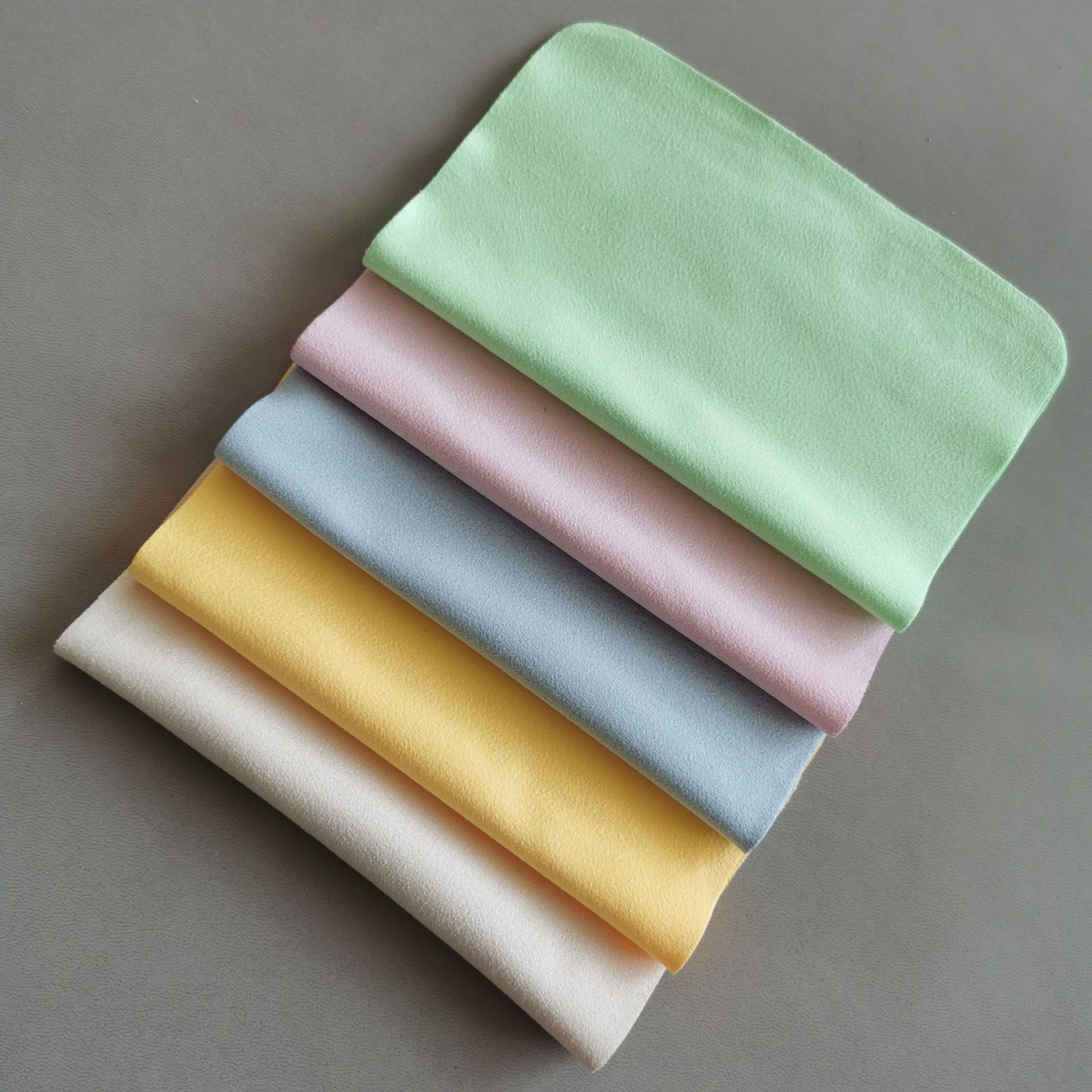 眼镜布麂皮绒镜布仿鹿皮镜布超细纤维手机擦拭布厂家批发