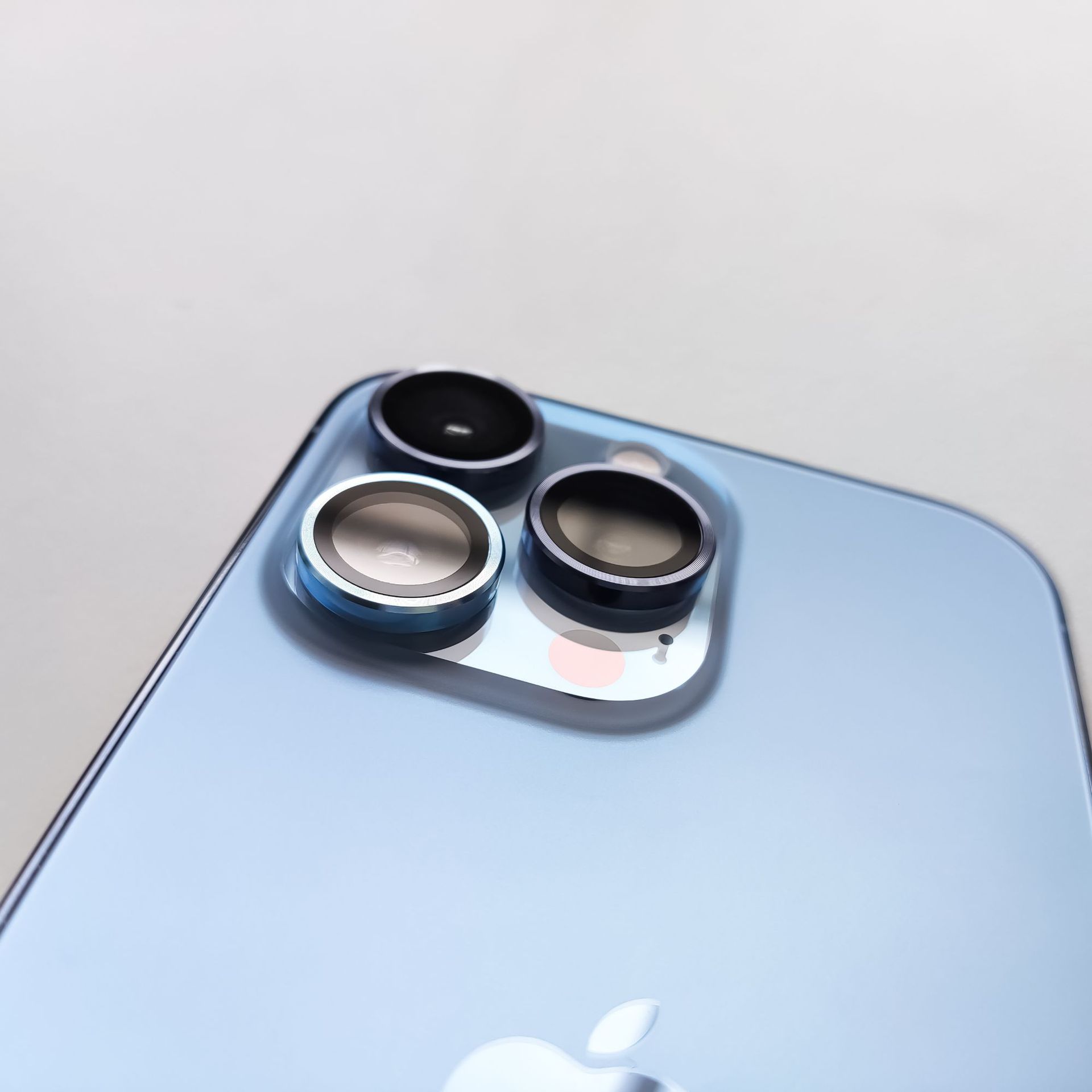 适用iphone13鹰眼镜头膜 苹果手机后置摄像头保护圈相机定位贴膜