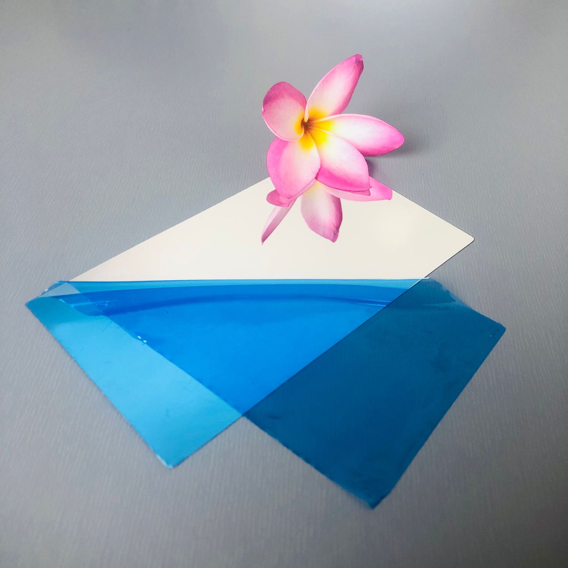 带背胶镜面贴纸墙贴软镜子墙纸自粘宿舍全身镜地板墙面装饰反光镜