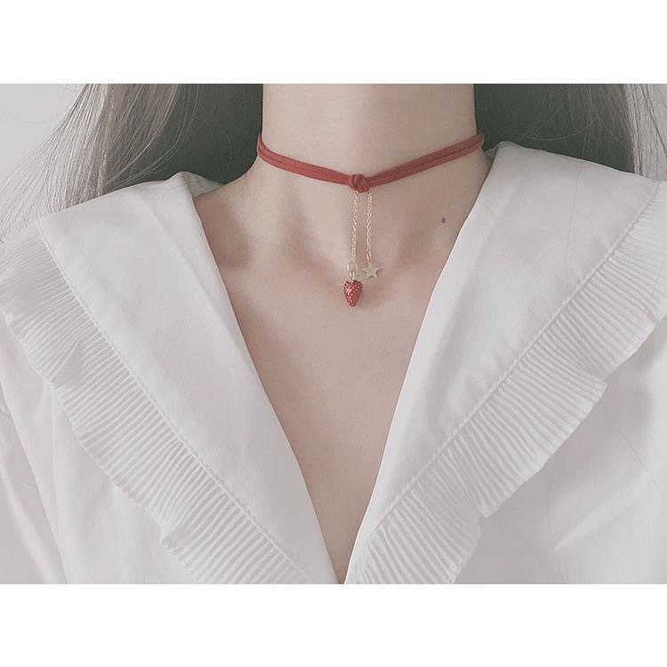 小众超仙气少女的草莓锁骨项链森系网红甜美项圈短款简约脖子饰品