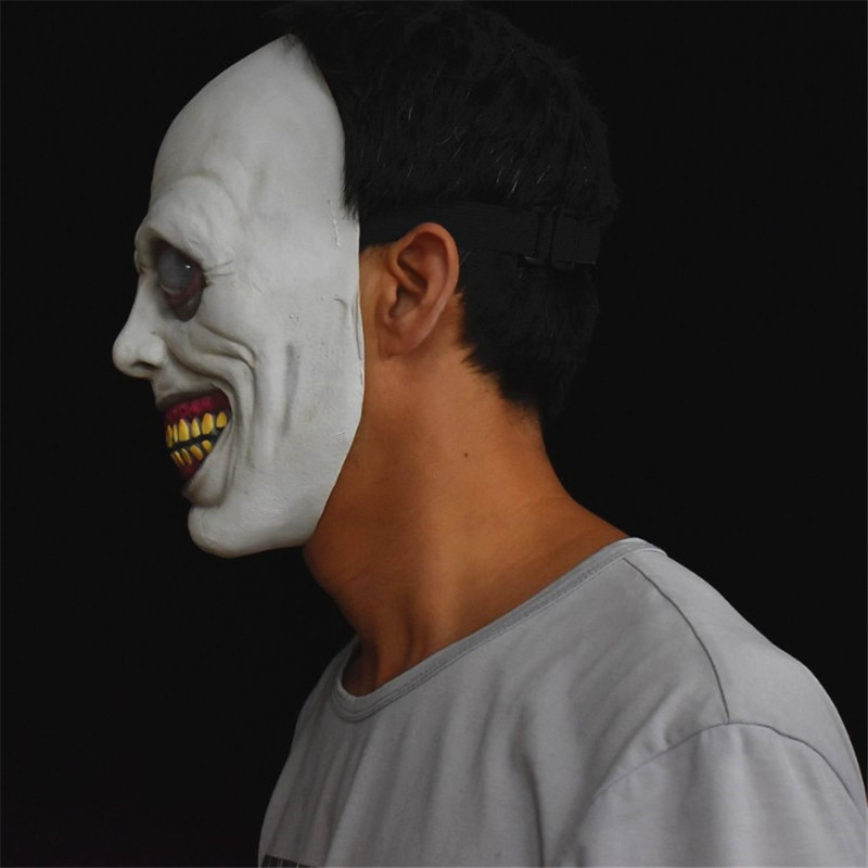 驱魔人面具魔鬼脸头套微笑乳胶面罩万圣节恐怖大法师脸谱道具mask