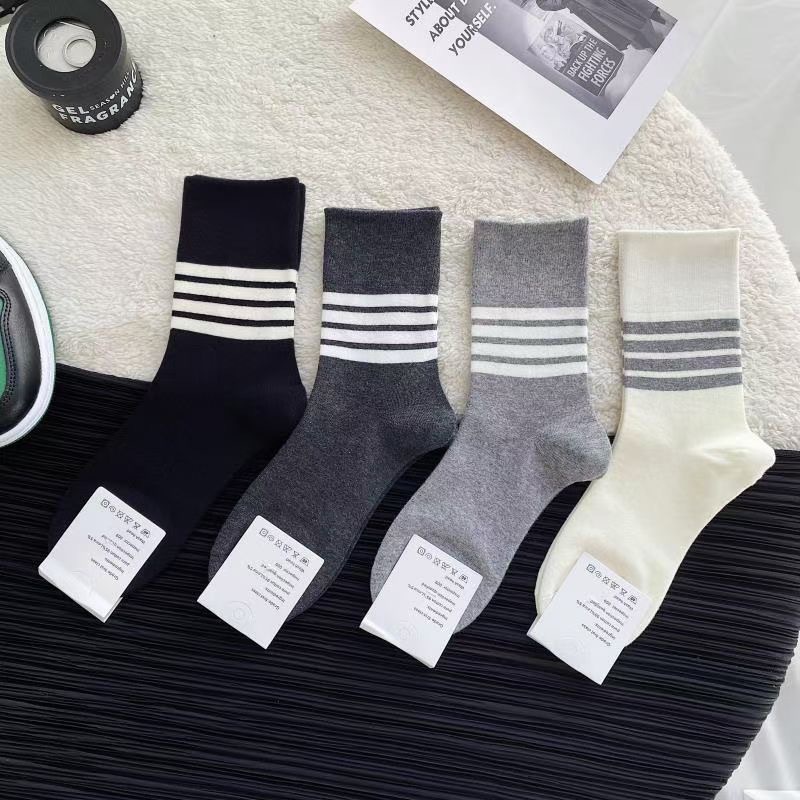 黑白条纹中筒袜女秋冬ins潮流运动长袜春秋韩国网红款棉袜袜子