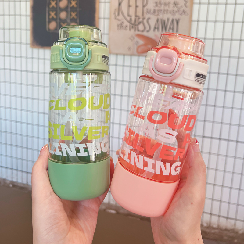大容量水杯塑料学生韩版带吸管夏季便携防摔男女运动弹跳盖太空杯