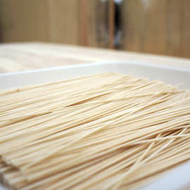 湖北非遗广水特产应山奎面纯手工制作空心挂面土鸡蛋面条礼品盒装