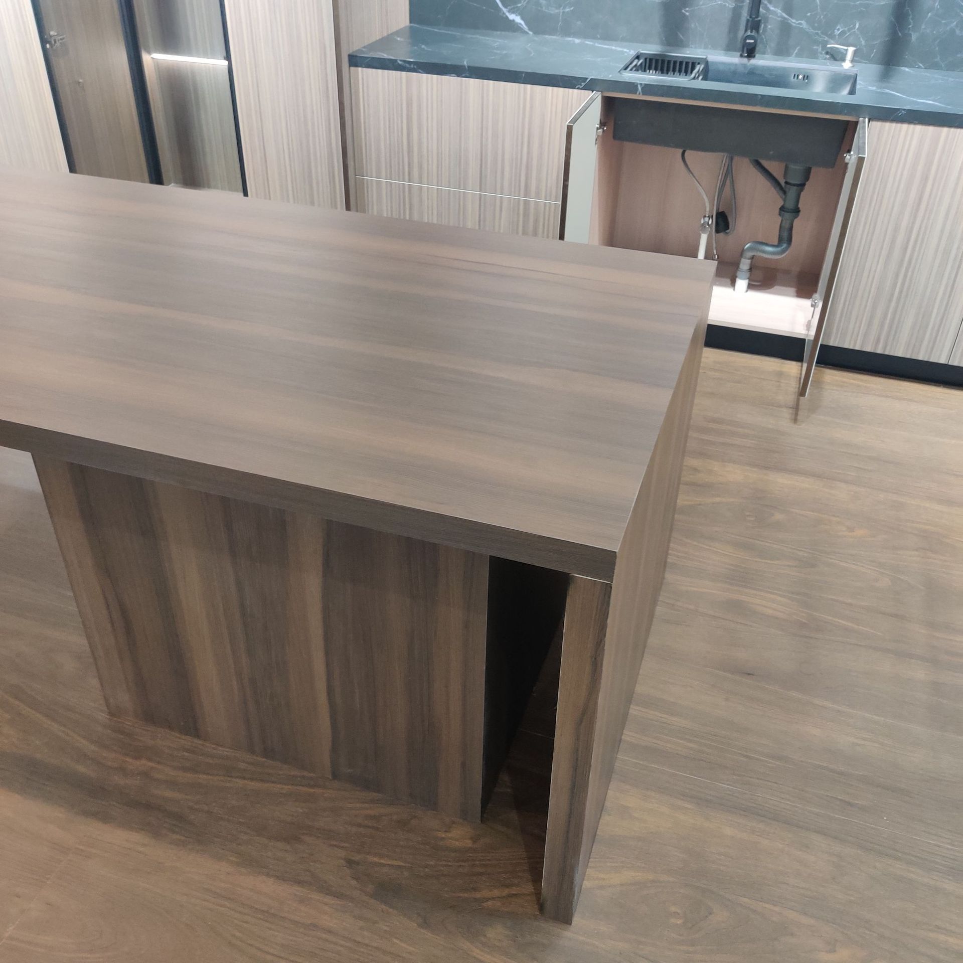 别墅自建房家装岩板装修材料哑光木纹岩板800*2600*9mm仿木纹岩板