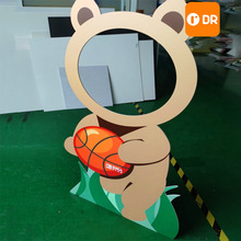 新年拍照框定制元旦牛年拍照道具框镂空挖脸照相kt板幼儿园3d立牌