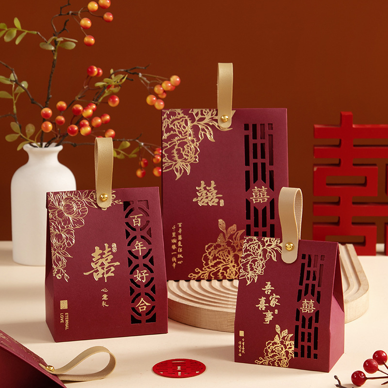 2025新款手提式糖果包装盒子婚礼专用高级感空礼盒纸袋结婚喜糖盒