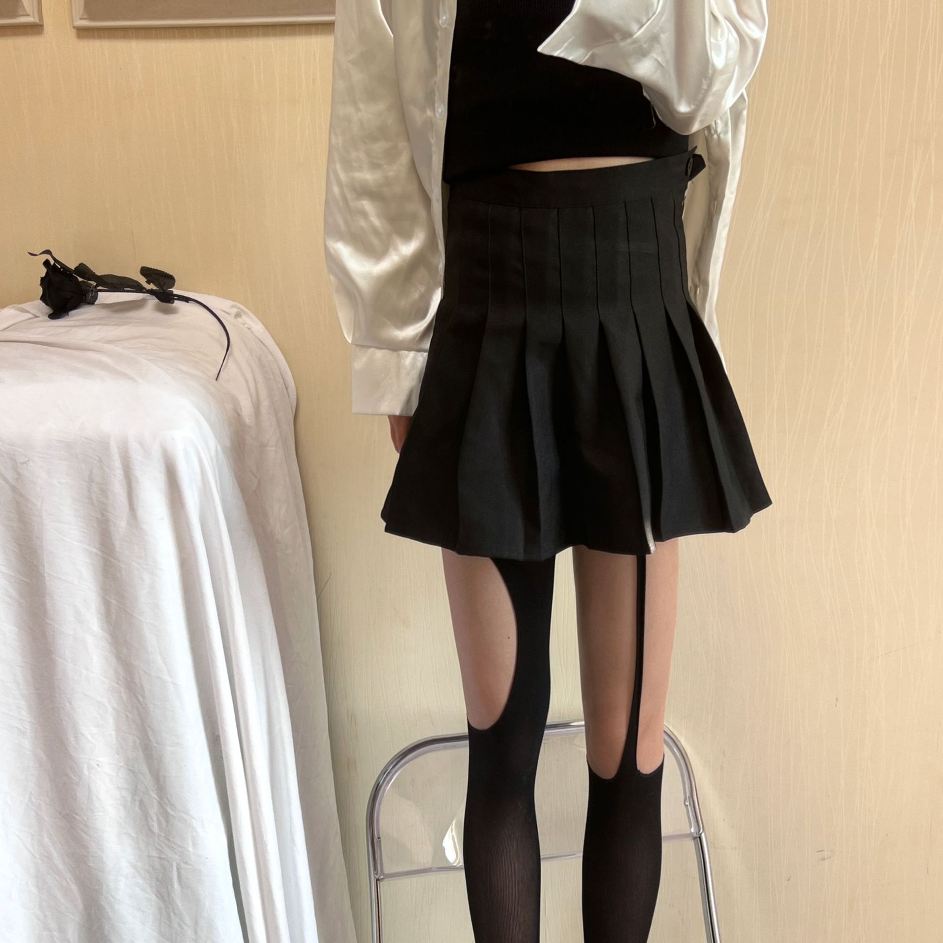 千禧一体式吊带丝袜洞洞连裤袜镂空吊带性感黑丝袜吊线辣妹渔网袜