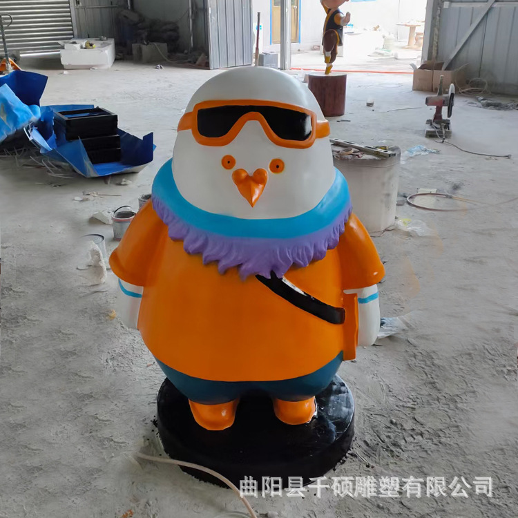 玻璃钢卡通鸡造型雕塑连锁店摆件入口迎宾形象招牌卡通雕塑制定