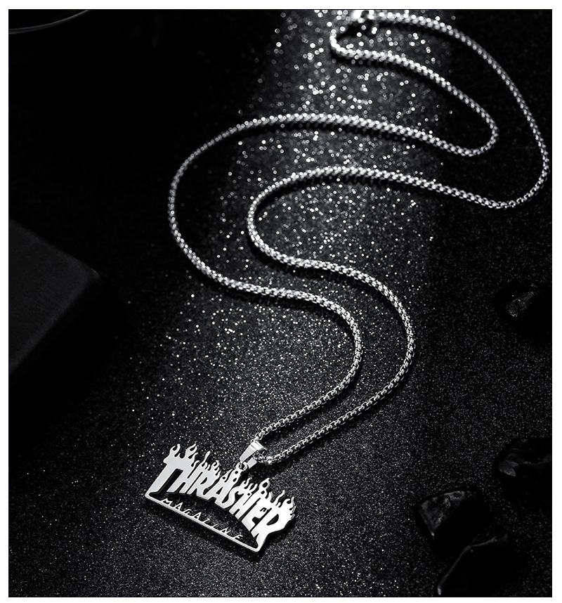 欧美街头hiphop嘻哈吊坠thrasher炫彩项链可淬火不掉色钛钢项饰