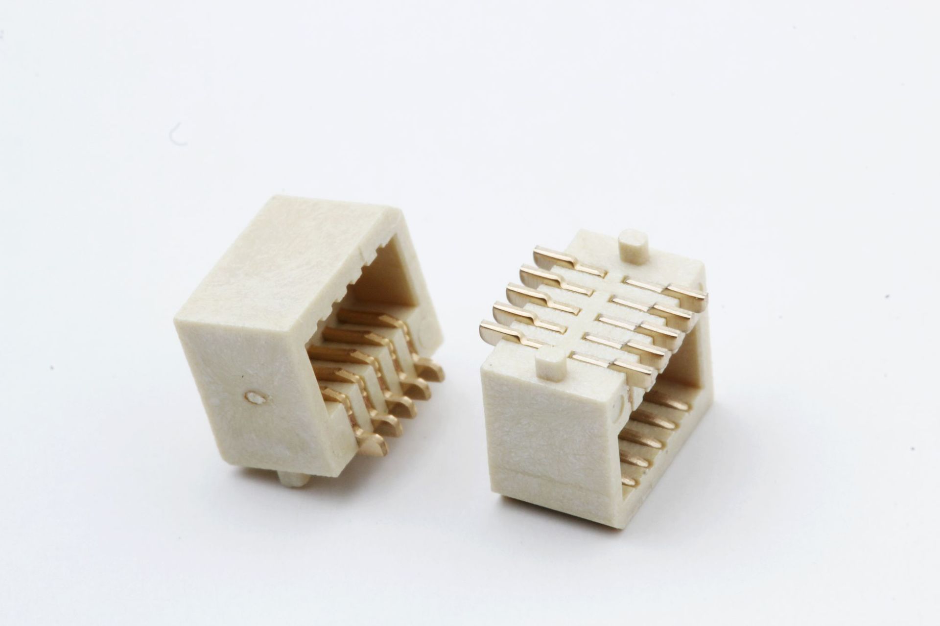 90度侧插板对板连接器0.8mm间距btb 10p-50p高度h5.2-厂家直销