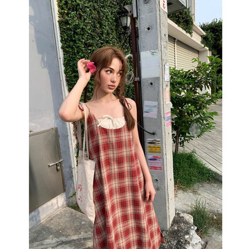2024夏季新款~假两件拼接红格纹吊带裙甜美法式中长款收腰a字裙子