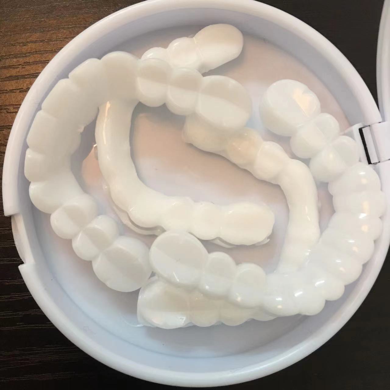 定制新款上牙下牙仿真牙套无孔牙套美白套三代硅胶仿真牙齿假牙套