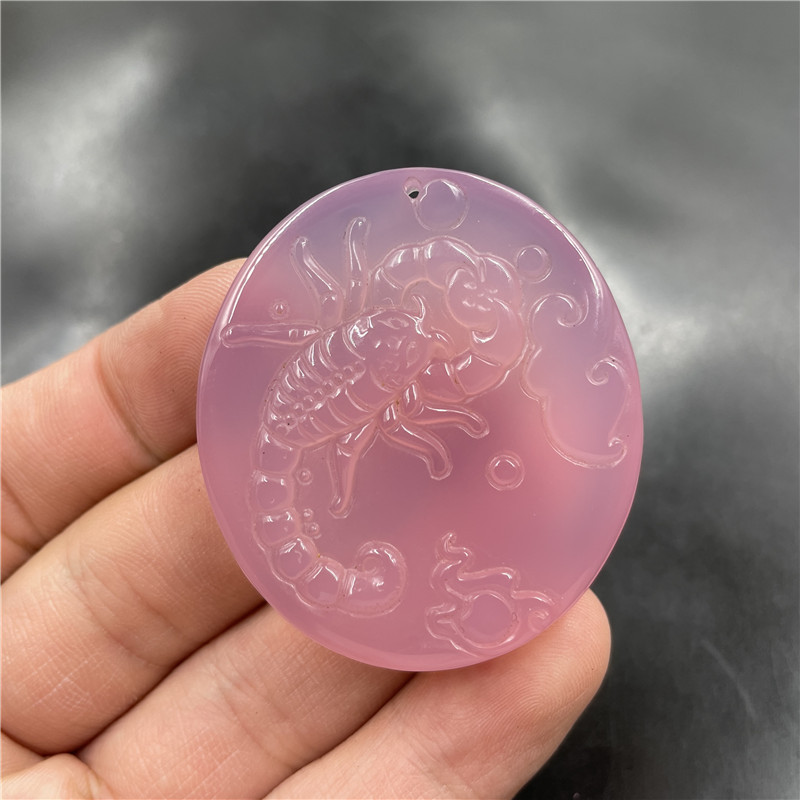 老玉匠 粉色玉髓玛瑙独霸天下吊坠 玉石蝎子挂件 玉坠