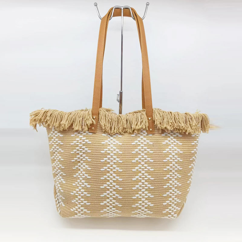 2023 New Women's Handbag Tassel Simple Large Capacity Refreshing Stylish Bag Hand Bag Wholesale Women's Bags