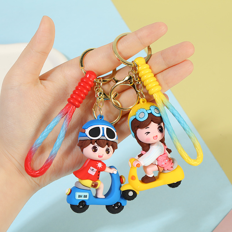 03成交8140件闪电熊钥匙扣可爱卡通情侣公仔挂件汽车包包钥匙链挂饰小