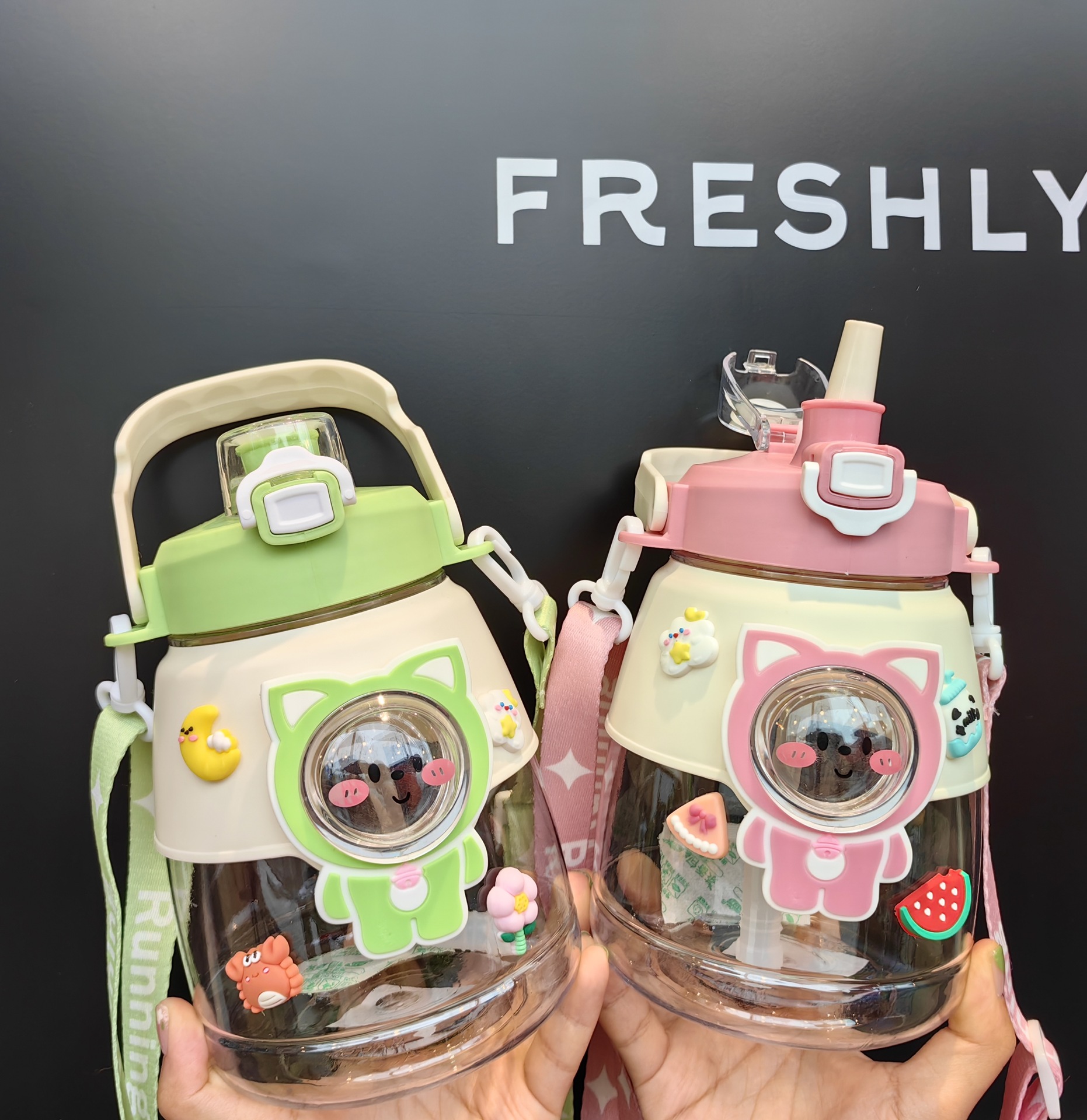 Children's Big Belly Cup Space Capsule Cartoon Large Capacity Airtight Household Straws Summer Kettle Portable and Cute Cup