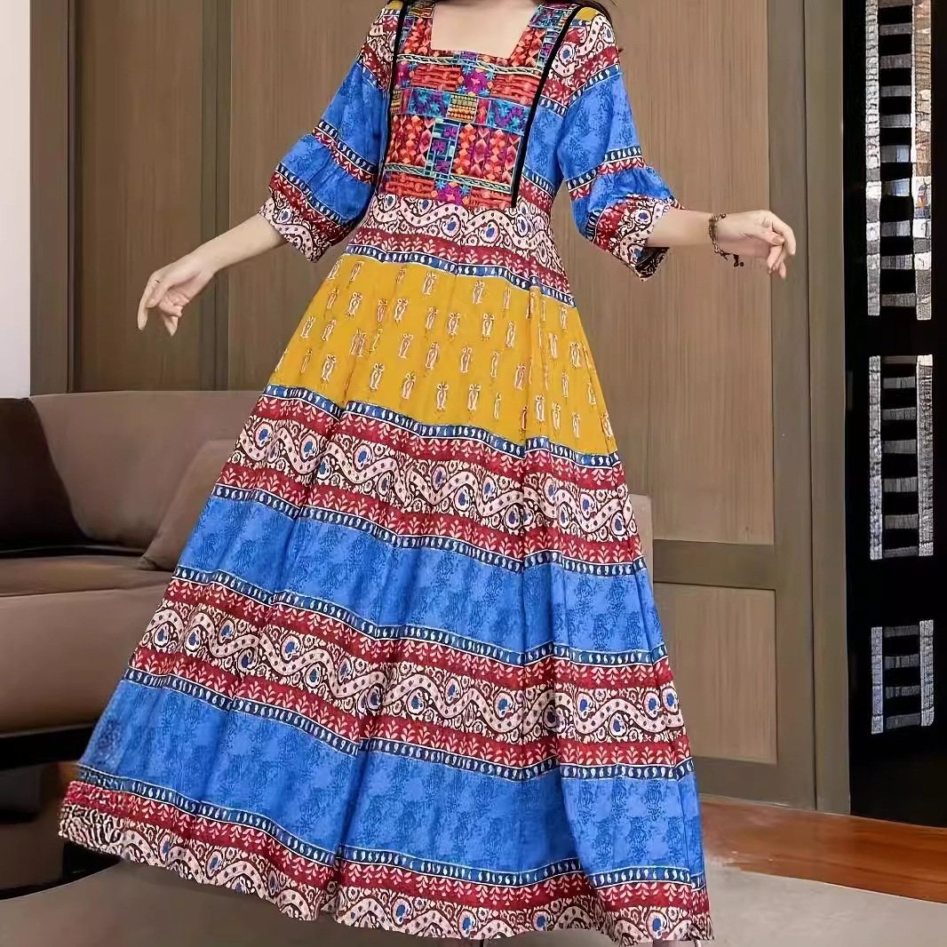 印度尼泊尔泰国民族风连衣裙云南新疆青海三亚旅游收腰显瘦连衣裙