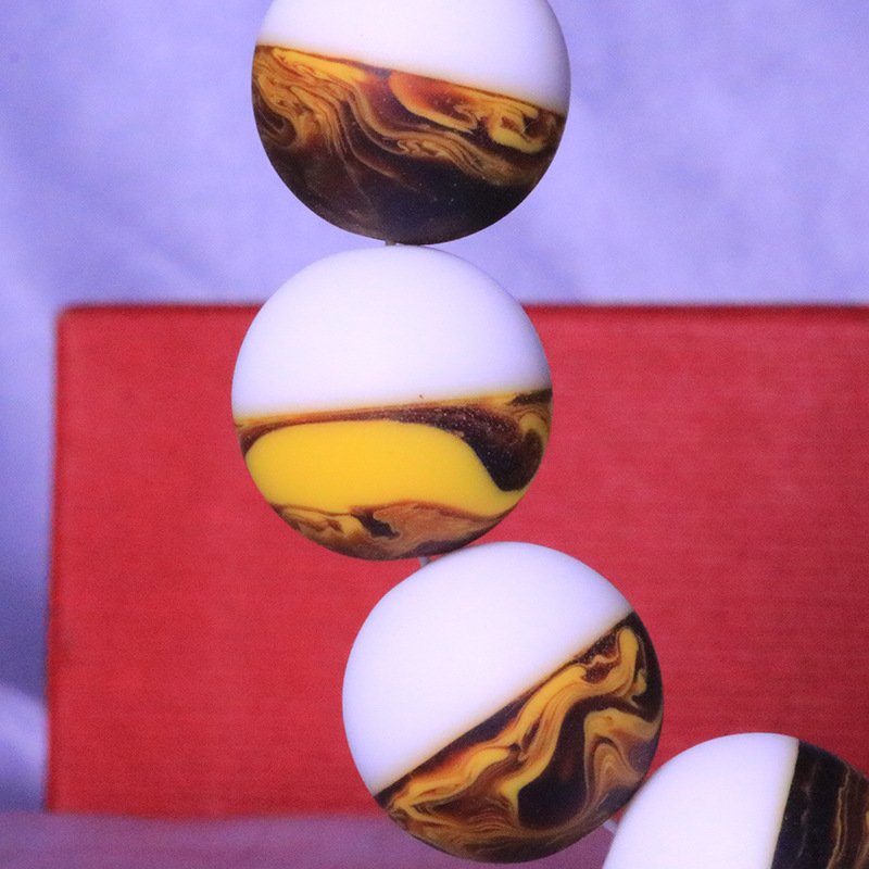 龙涎香手串批发 精美文玩手把件2.0直播货源