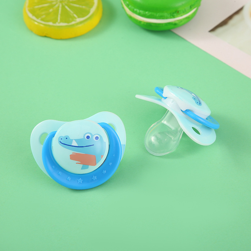 Baby Pacifier Silicone Sleeping Nipple Super Soft Imitation Breast Milk Baby Maternal and Child Supplies Simulation Nibbling Nipple